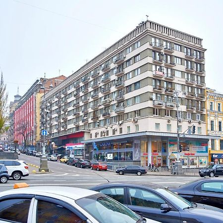 Sauna, Big Jacuzzi , Khreshchatyk Apartments Kyiv Exterior photo